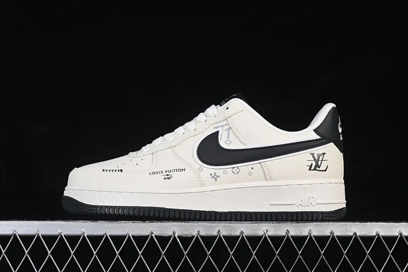 All Categories Nk Air Force 1 Air Force Series Nk Air Force 1 Low Air Force Low Nike Air Force 1'07 Low Co-branded Beige and Black Hook Air Force 1 Low-top Casual Shoes LD1999-001